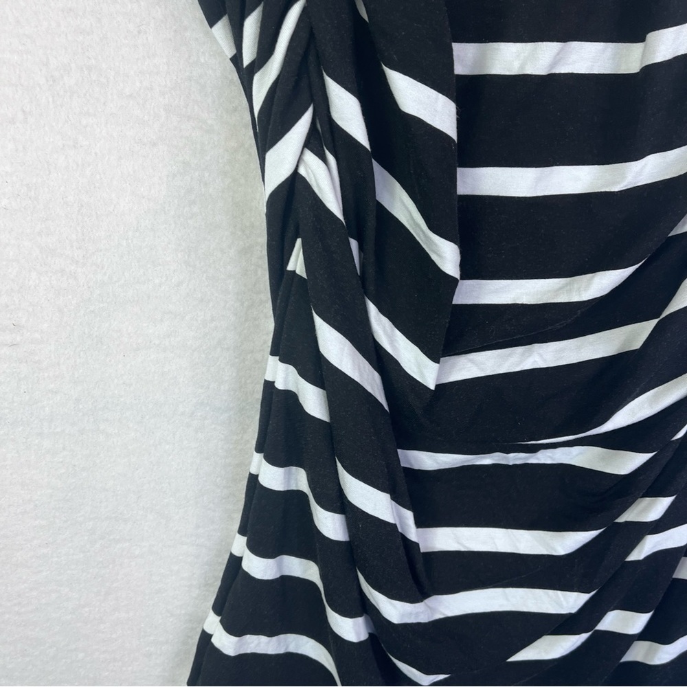 Kimi+kal Maternity black & white stripe dress - Picture 3 of 10